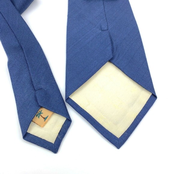 TOMMY BAHAMA Tie Martini's By Moonlight Mermaid 100% Silk Blue Mens Necktie 57" - Picture 4 of 9